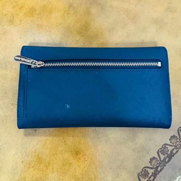 Michael Kors Jet Set Travel Large Leather Trifold Navy Blue Wallet - Picture 2 of 7